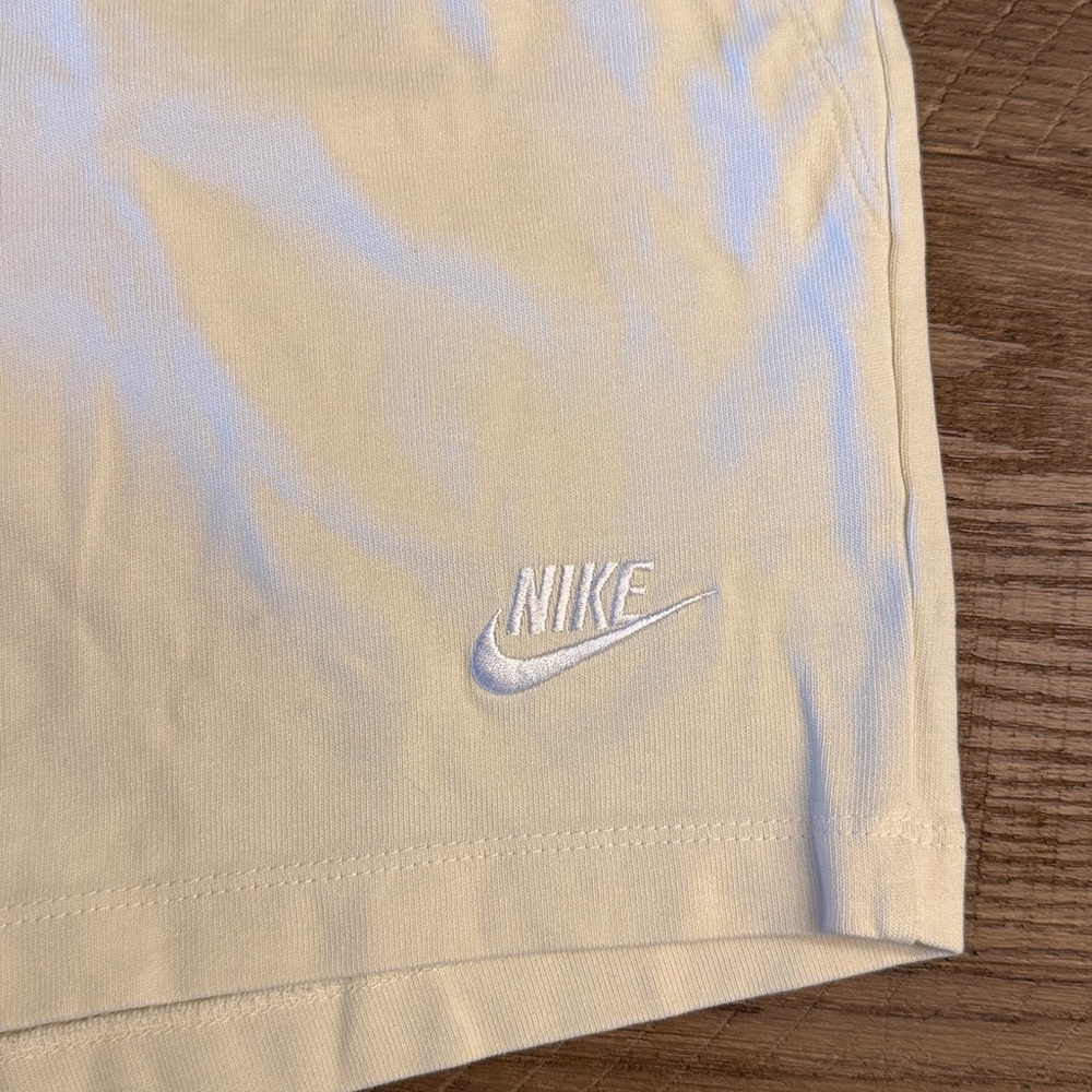 Nike Cream Drawstring Casual Shorts - Picture 2 of 4